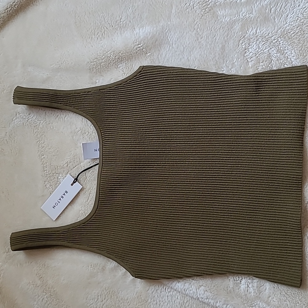 Aritzia Babaton Sculpt Knit Squareneck Tank in Fern Green, Size M, NWT